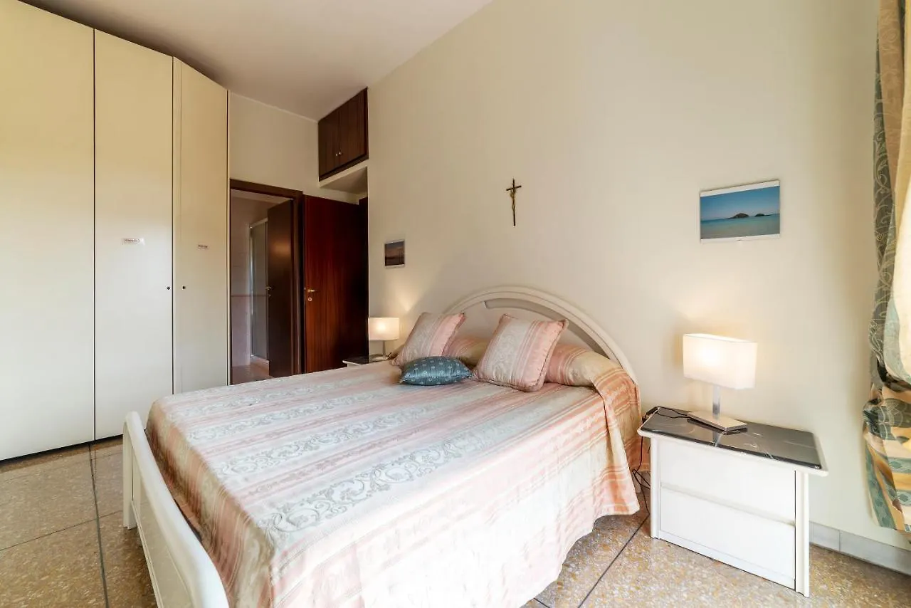 Monteverde Roomy Apartment Sun And Flowers Roma